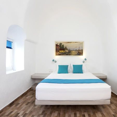 Church And Cave - Santorini Private Residences Mesaria Exteriör bild