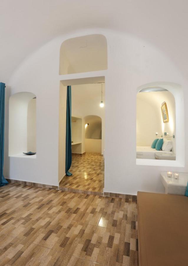 Church And Cave - Santorini Private Residences Mesaria Exteriör bild