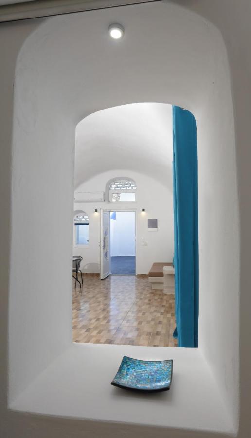 Church And Cave - Santorini Private Residences Mesaria Exteriör bild
